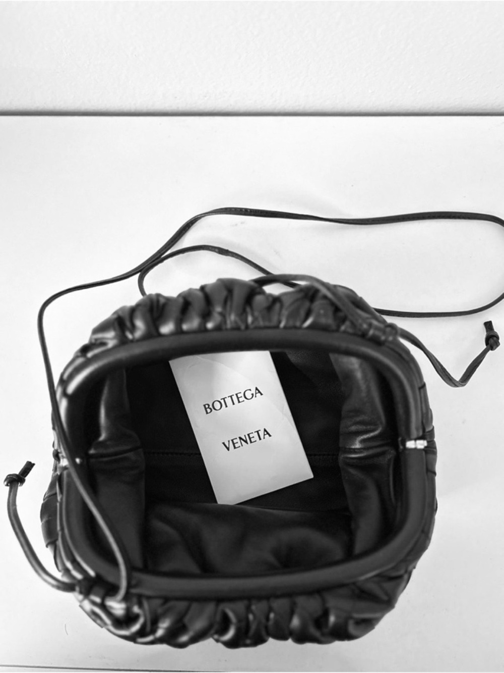 Bottega Veneta Nappa Intrecciato Crossbody Pouch Black - Picture 5 of 5